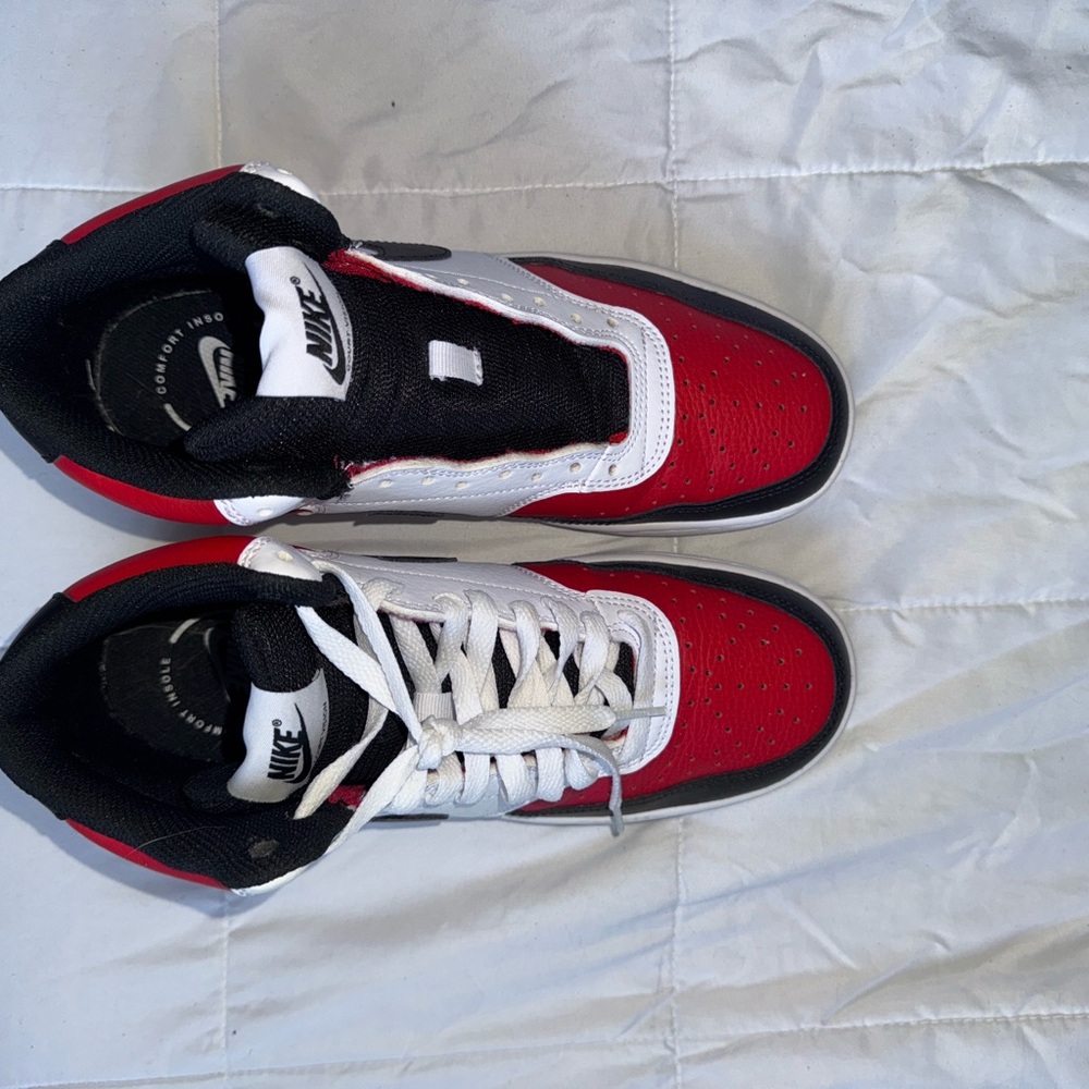 Nike Court Vision Mids.